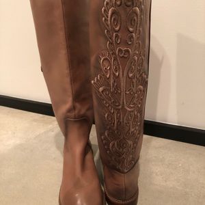 Gianni Bini brown riding boots